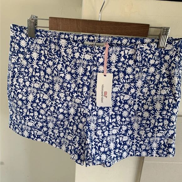 Vineyard Vines Pants - Vineyard Vines Floral Shorts Womens 4 Blue White Stretch Chino Preppy NWT